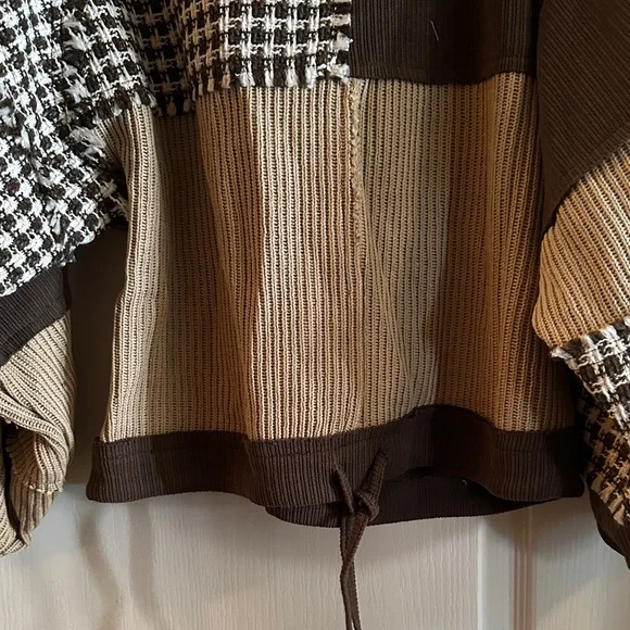 POL Women’s Brown and White Checkered mixed material Sweater - Picture 3 of 7